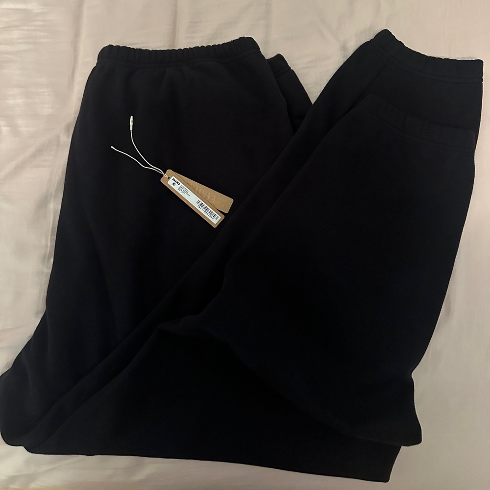 Skims classic jogger